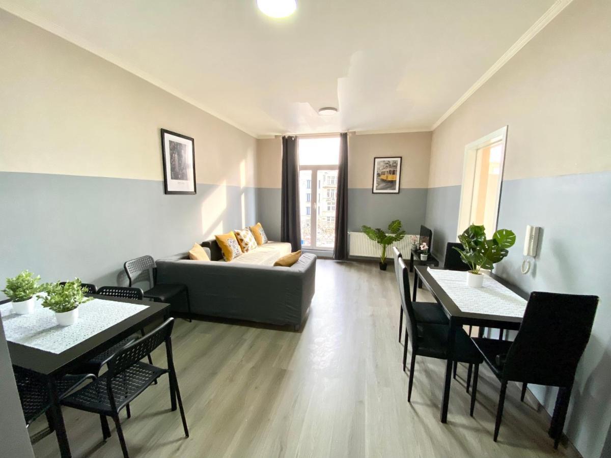 Apartments Plantin 3 Sleeping Rooms 2 Bathrooms. Antwerpen Bagian luar foto