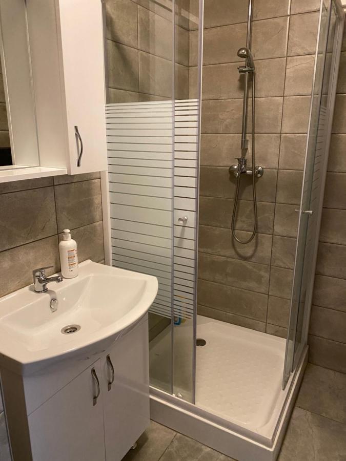 Apartments Plantin 3 Sleeping Rooms 2 Bathrooms. Antwerpen Bagian luar foto